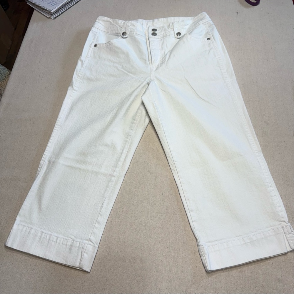 Charter Club White Cropped Straight-Leg Jeans